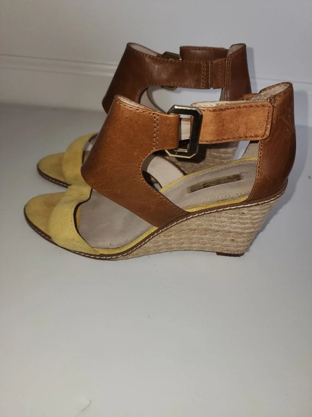 Vince Camuto Yellow Suede and Leather Wedge Size 9